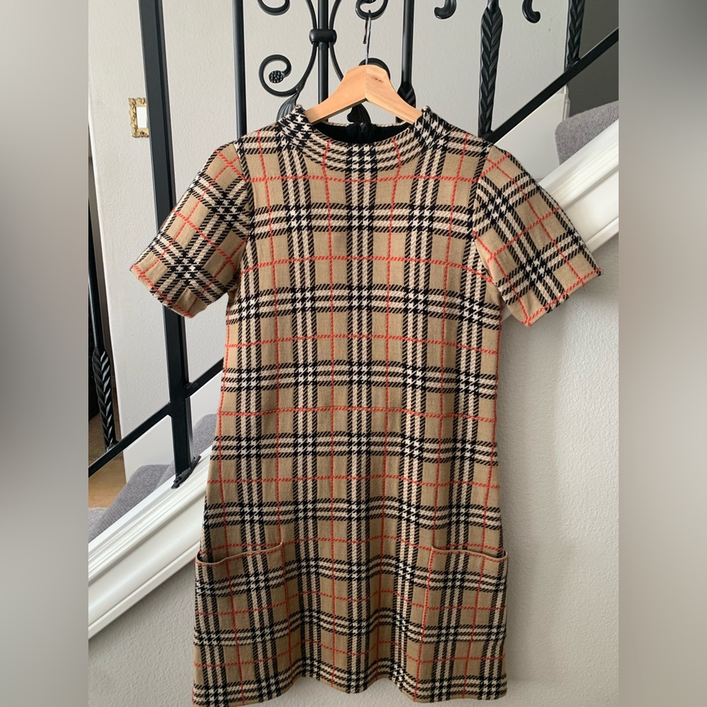 Burberry Classic Check Wool Blend Aline short sleeved dress. Girls 14Y
